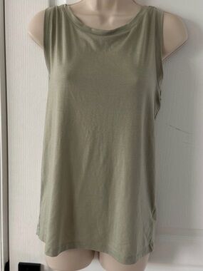 Columbia Green Sleeveless Tank Top Loose Fit Lightweight Women’s S